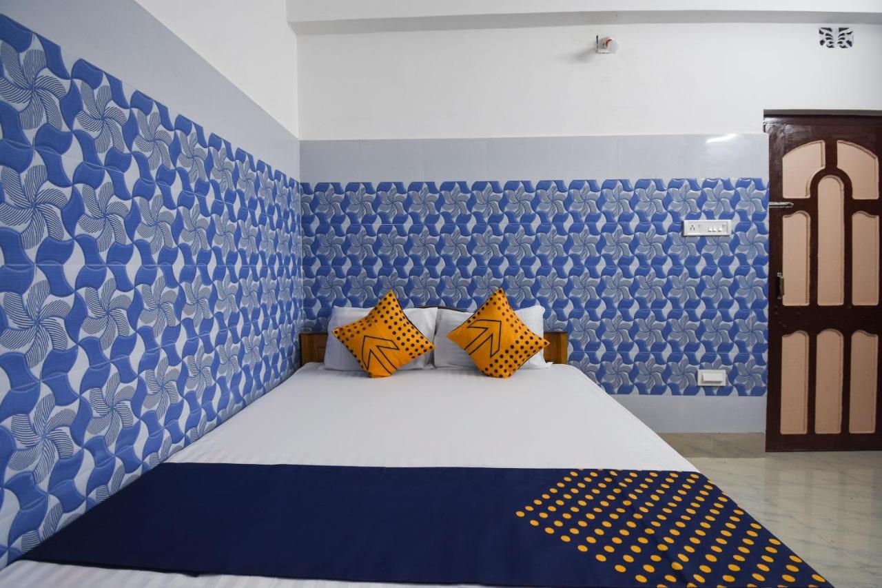 Oyo 70159 Mobar Beach 3* Marmagao